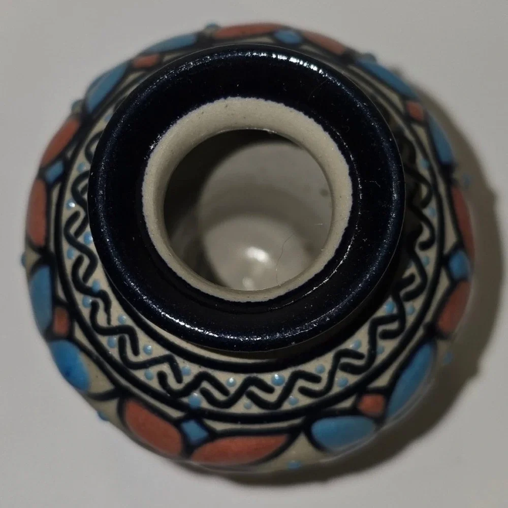 Servin Mervin 1996 Signed Artisan Pottery Bud Vase Blue Orange Geometric Floral‎